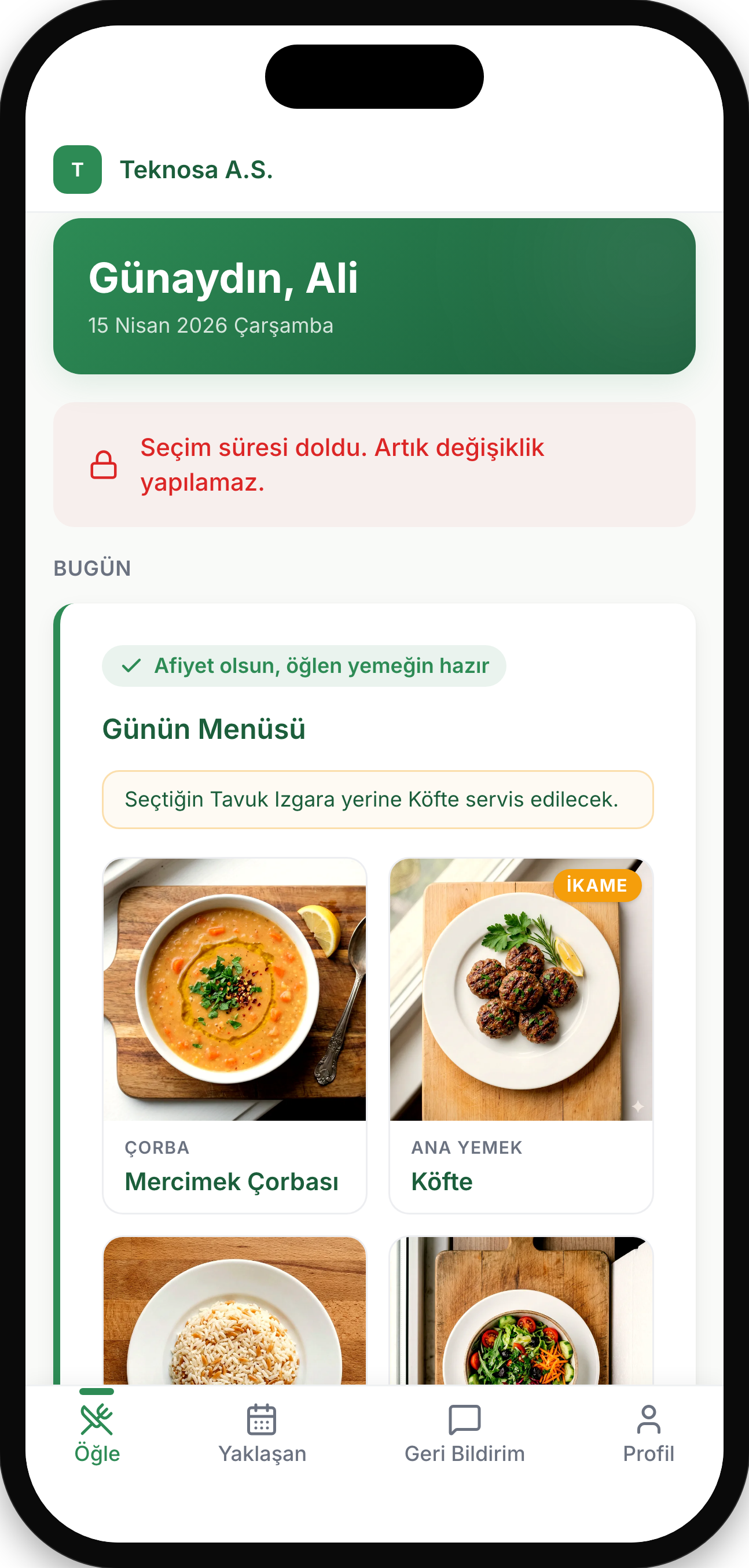 Öğle yemeğini seçer